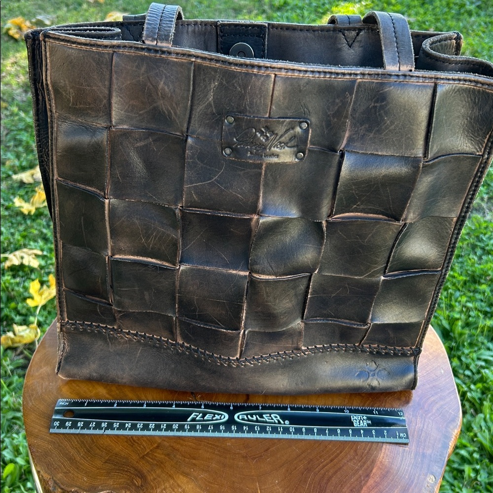 Patricia Nash bag
